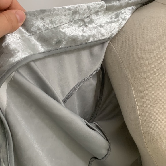 H & M Gray NWT Crushed Velvet Jacket size M - Picture 9 of 17